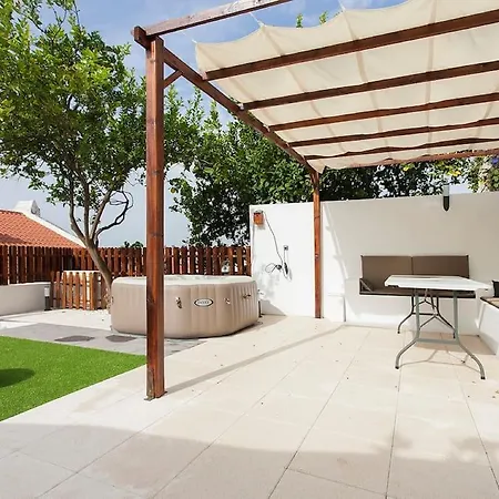 Maria Terrace Apartment